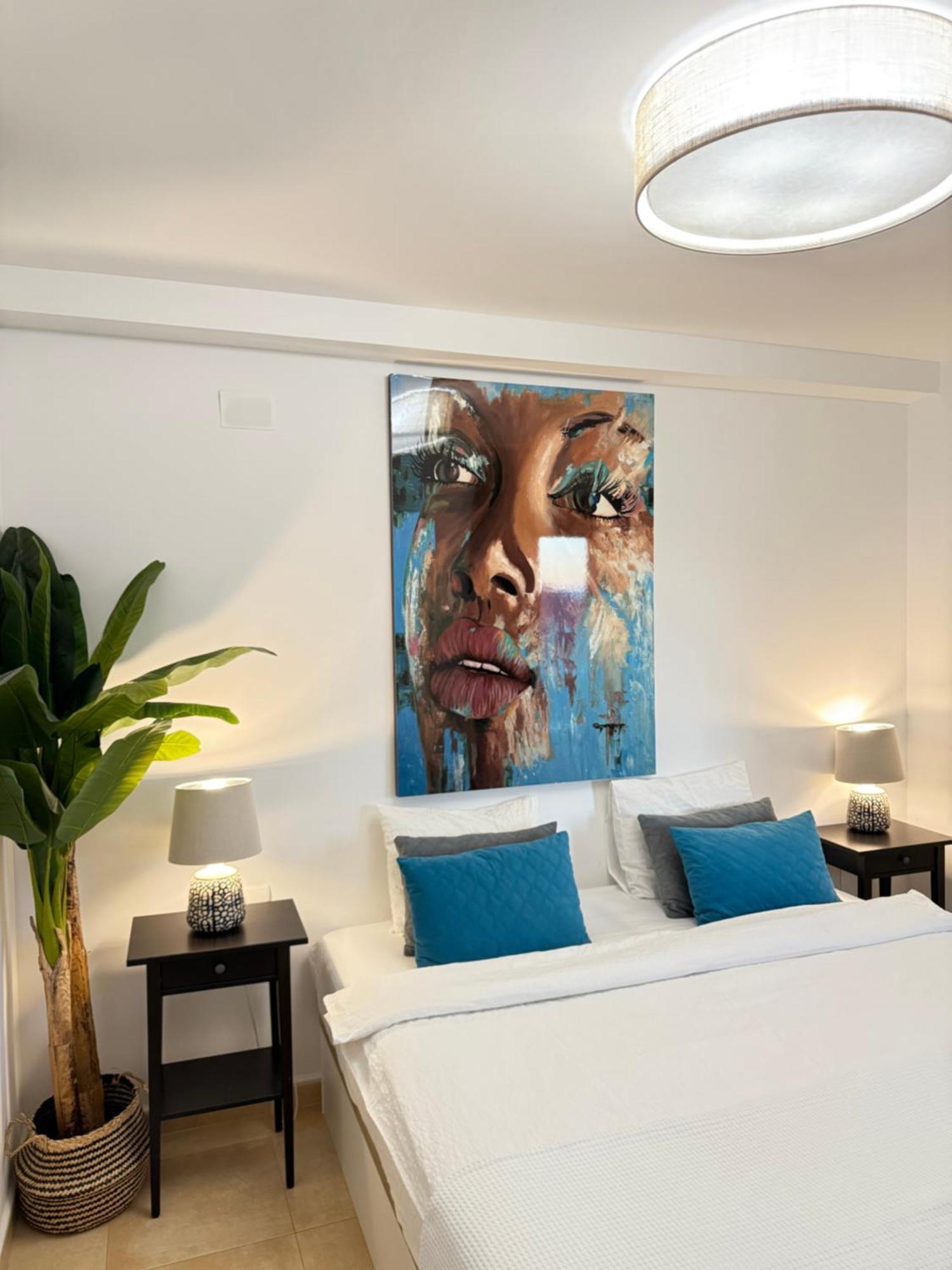 Esmeralda Suites Sunrise Con Piscina Calp Dış mekan fotoğraf